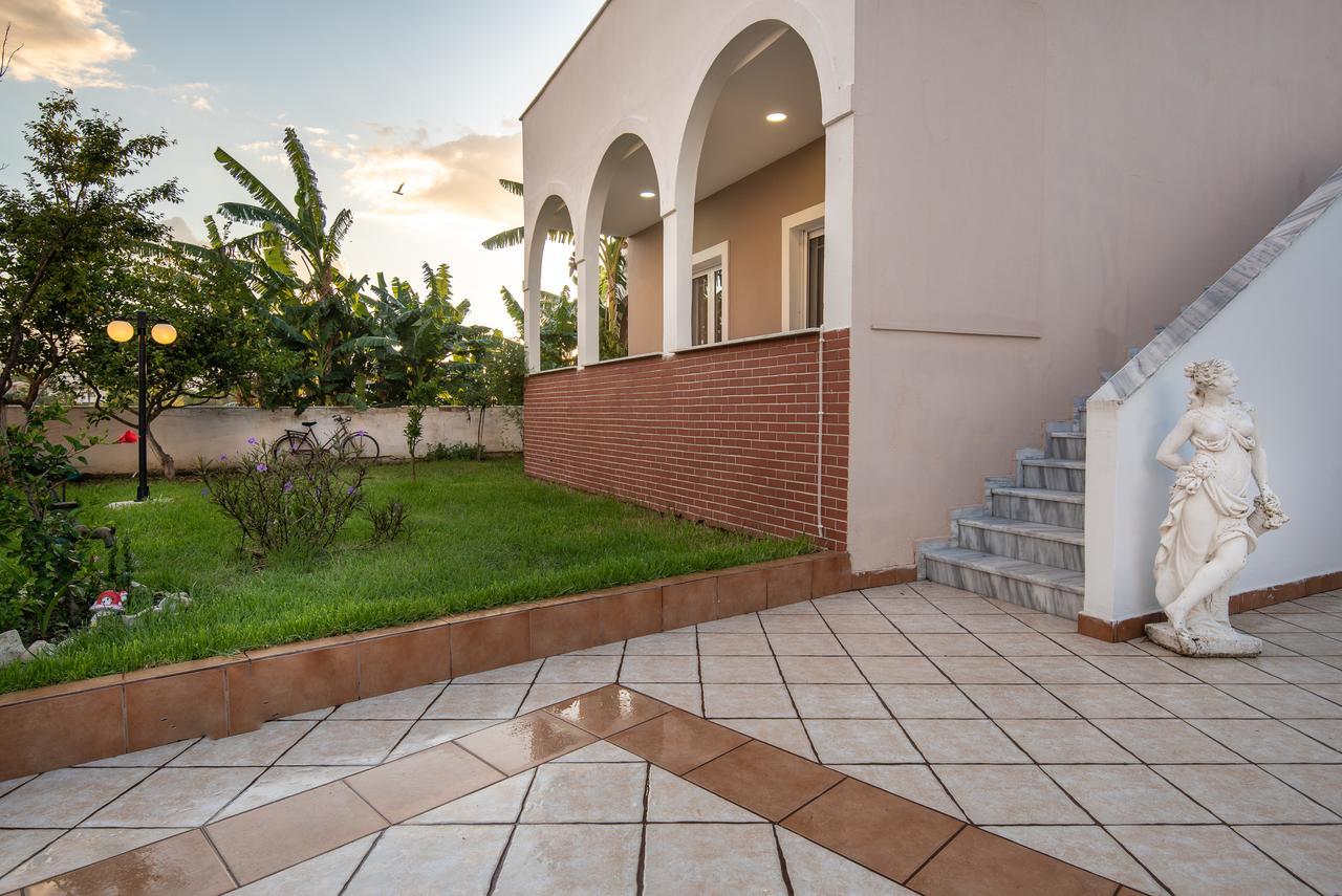 Ostria Apartments Kalamákion Exterior foto